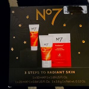 No7 3 STEPS TO RADIANT SKIN NO7 RADIANCE+ gift set eye mask cleanser moisturizer